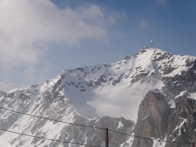 618x457 pixels (174K)