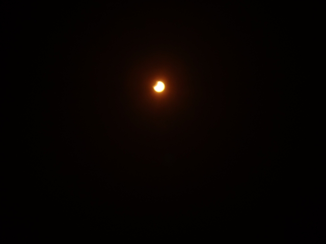 618x457 pixels (45K)
