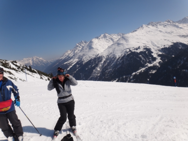 618x457 pixels (174K)